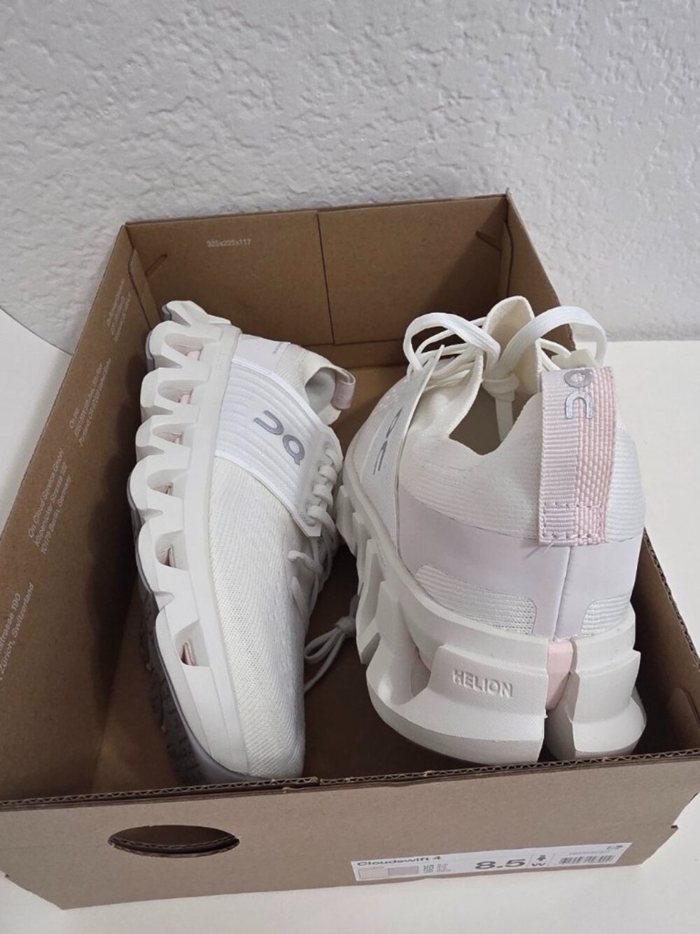 On Cloudswift 4 Running Shoes Women's Size 8.5 Ivory/Sand Performance Sneakers - Picture 7 of 7